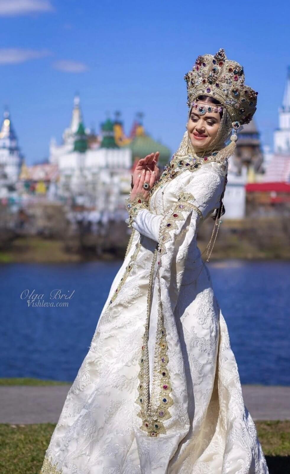 Traditional Russian Wedding Dress 60 Photos Vianawedding