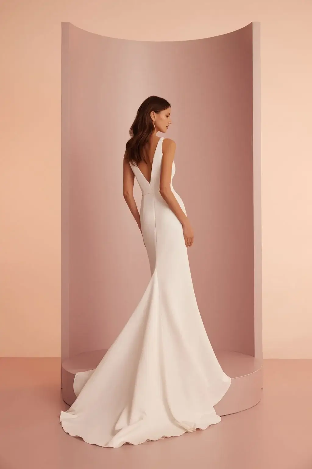 Venčanice sa otvorenim leđima