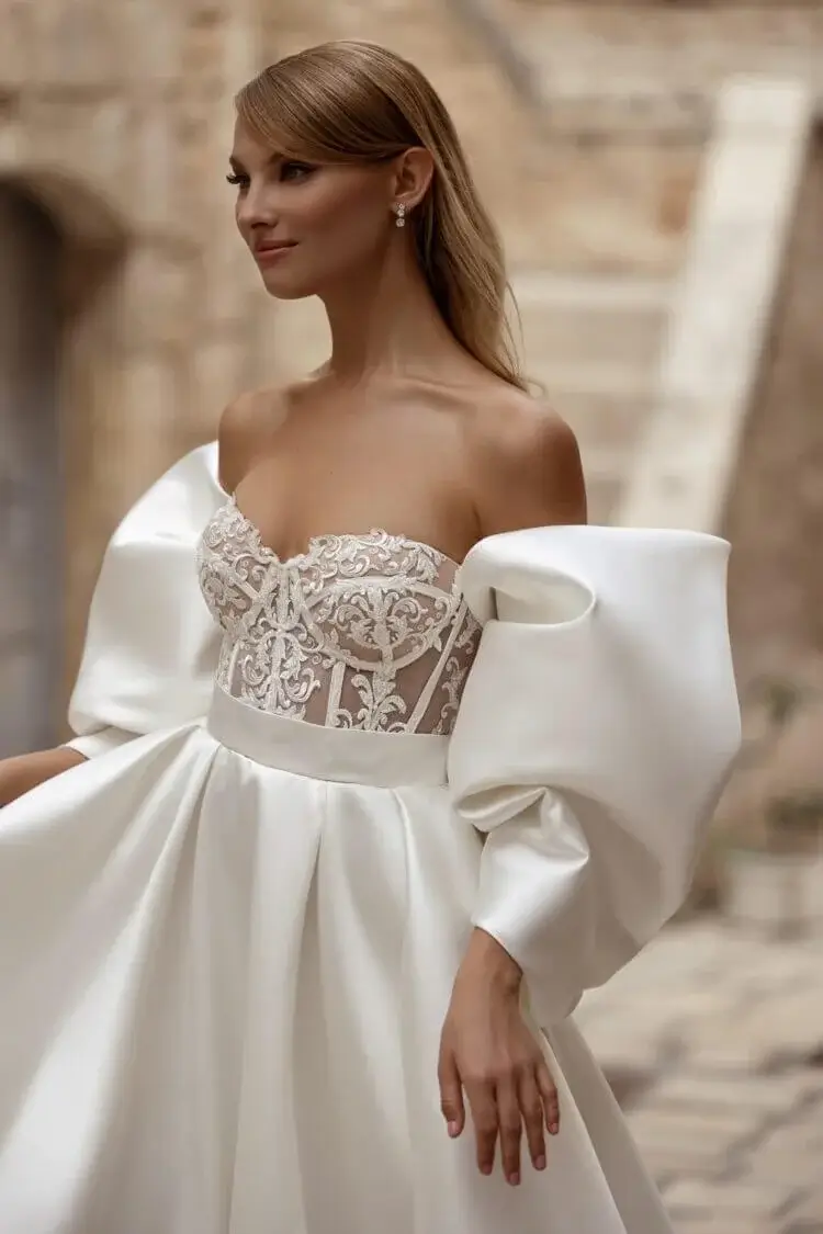 Venčanice sa korsetom