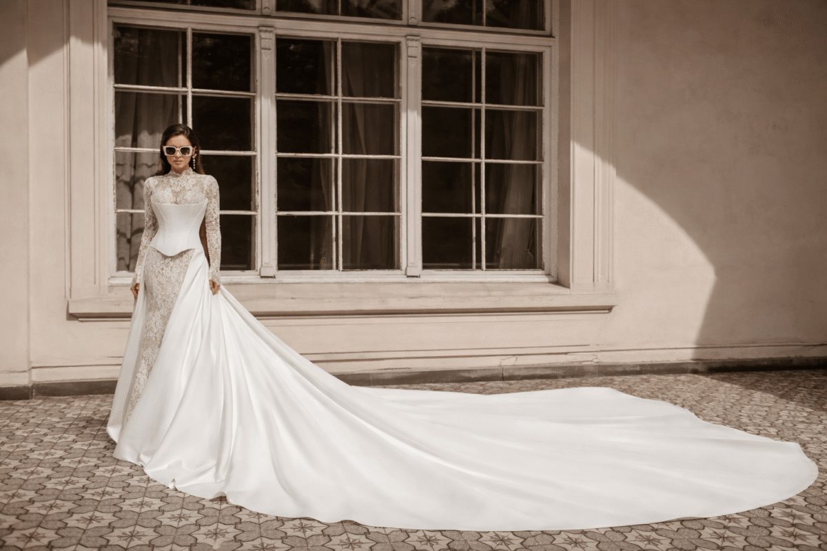 Sirena venčanica sa šlepom